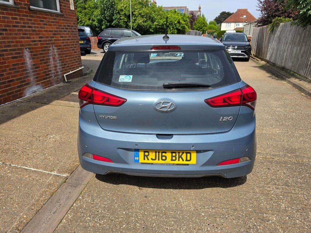 Hyundai I20 1.2 Blue Drive Se Hatchback Euro Blue #4