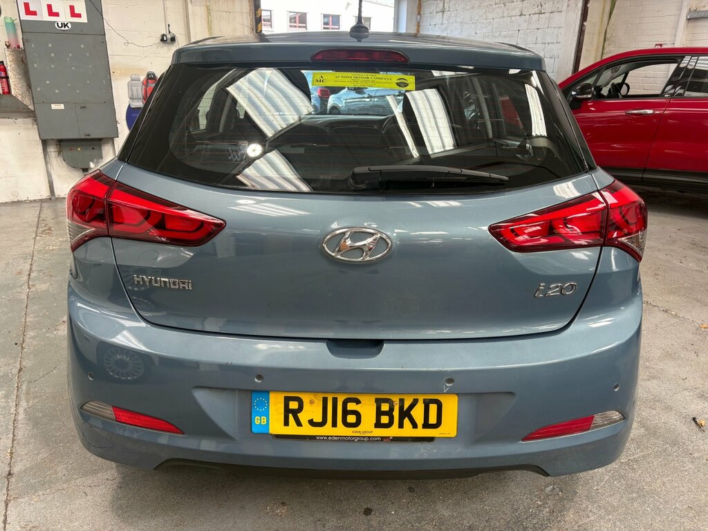 Hyundai I20 1.2 Blue Drive Se Hatchback Euro RJ16BKD Blue #3