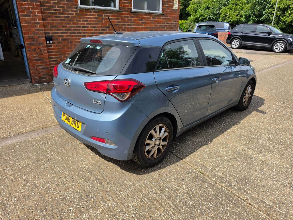 Hyundai I20 1.2 Blue Drive Se Hatchback Euro Blue #5