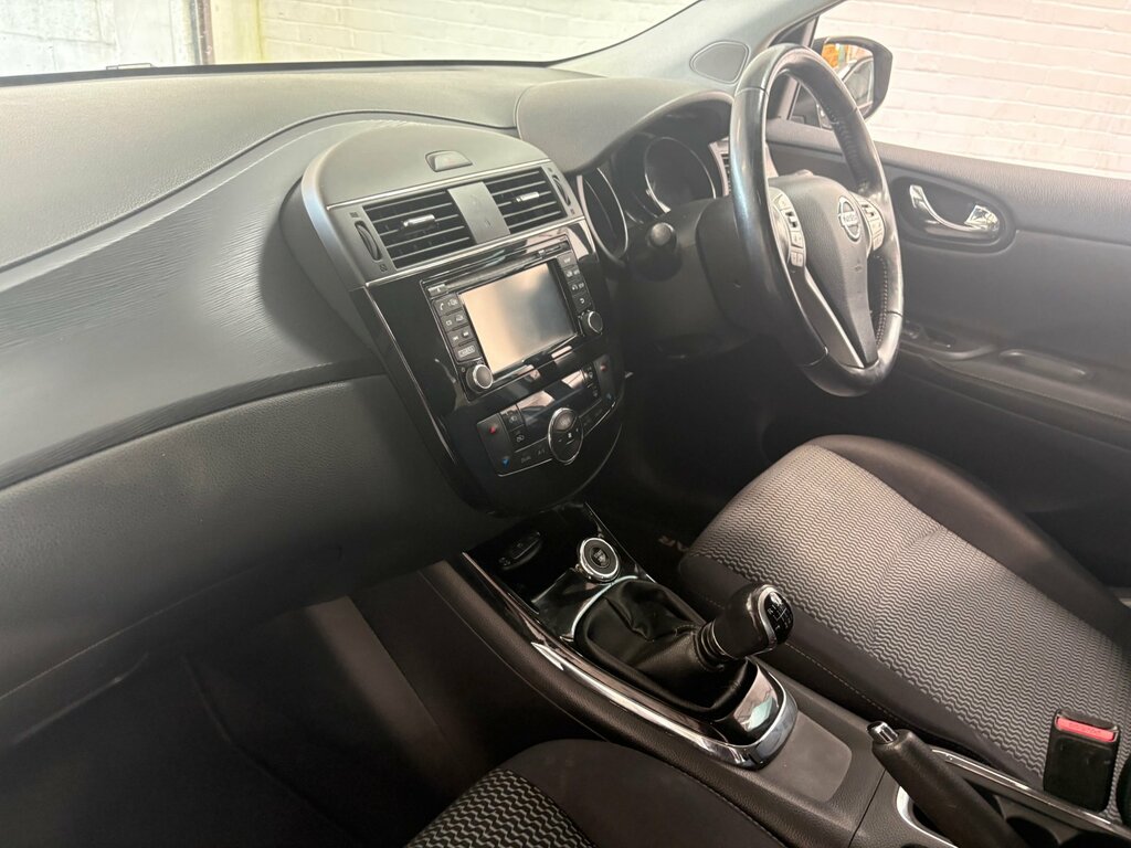 Nissan Pulsar 1.5L Tekna Black #15