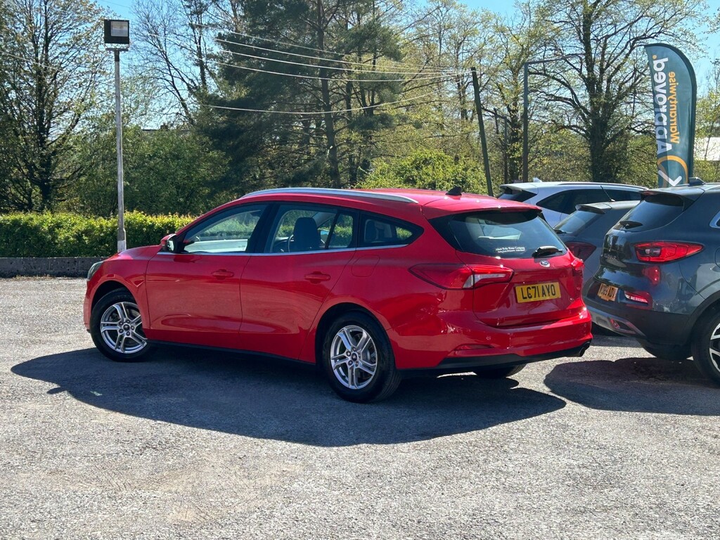 Ford Focus 1.5 Focus Zetec Estate 1.5L Ecoblue 120Ps Fwd 6 Sp LC71AYO Red #3