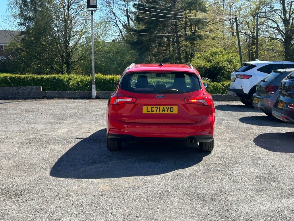 Ford Focus 1.5 Focus Zetec Estate 1.5L Ecoblue 120Ps Fwd 6 Sp LC71AYO Red #5