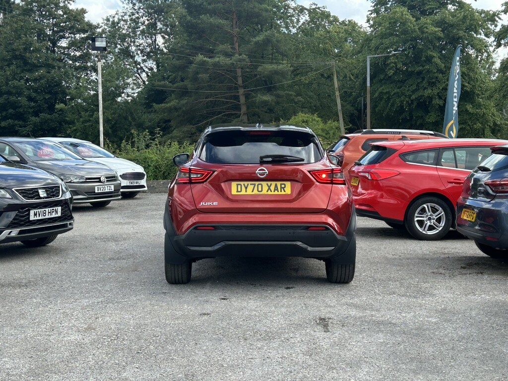 Nissan Juke 1.0 Dig-t Tekna DY70XAR Red #4