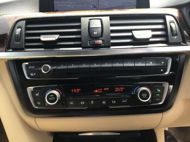 BMW 4 Series Convertible 2.0 Blue #24