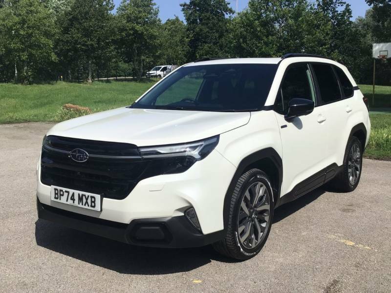 Subaru Forester 2.0I E-boxer Touring Lineartronic White #3