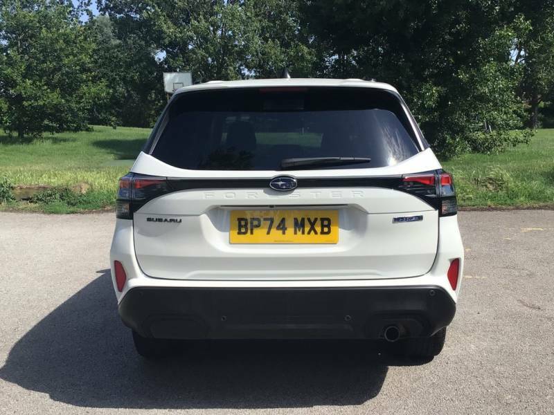Subaru Forester 2.0I E-boxer Touring Lineartronic White #6