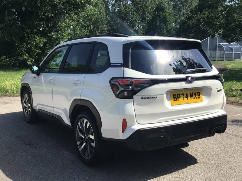Subaru Forester 2.0I E-boxer Touring Lineartronic White #5