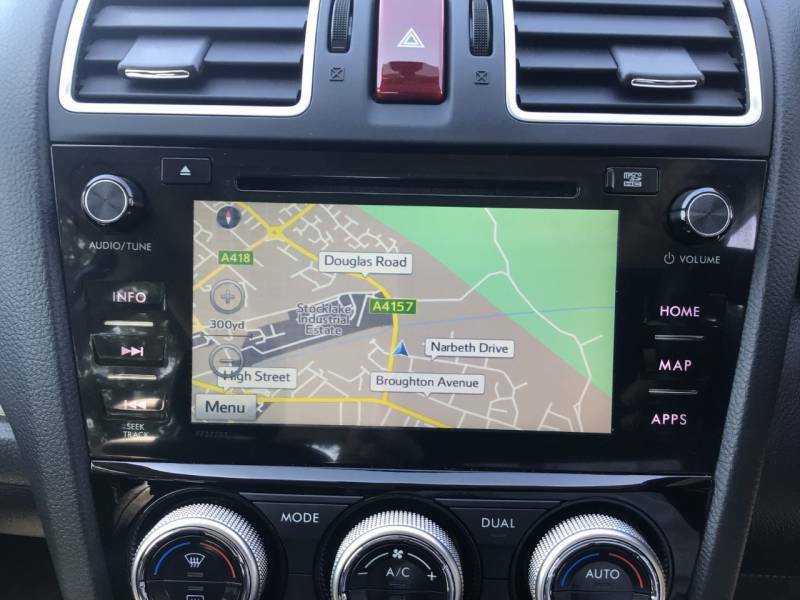Subaru Forester 2.0 Xe Premium Lineartronic Silver