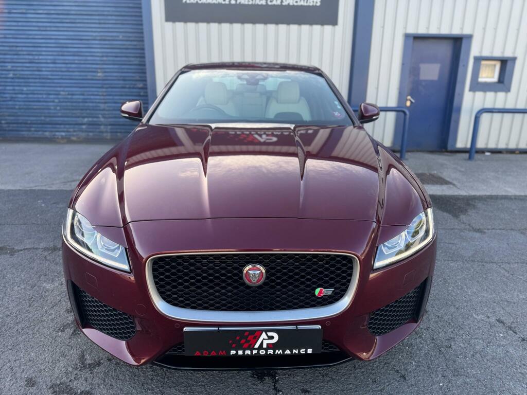 Jaguar XF D V6 S Black #7