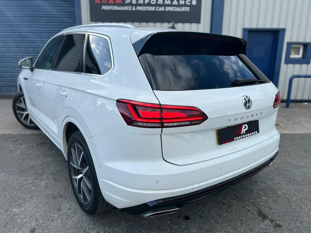 Volkswagen Touareg 3.0 Tdi V6 R-line Tiptronic 4Motion Euro 6 Ss 5 White #6