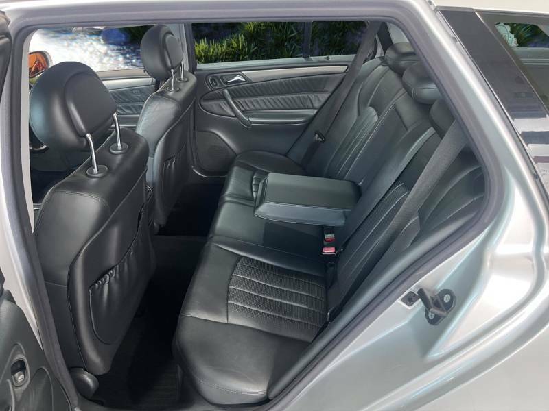 Mercedes-Benz C Class C200 Kompressor Elegance 4-Door Blue #19