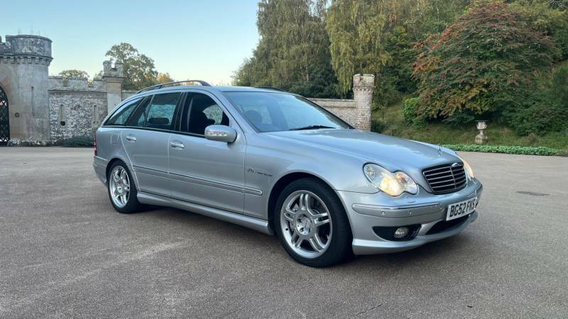 Mercedes-Benz C Class C32 5dr Auto Silver