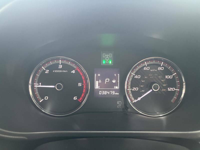 Mitsubishi L200 2.4 Di-d Dc Barbarian Pickup Double Cab Black #17