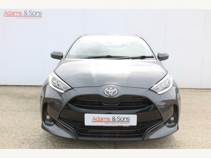 Toyota Yaris 1.5 Vvt-h Design Hatchback Hybrid E-cvt YB24WNA Grey #3