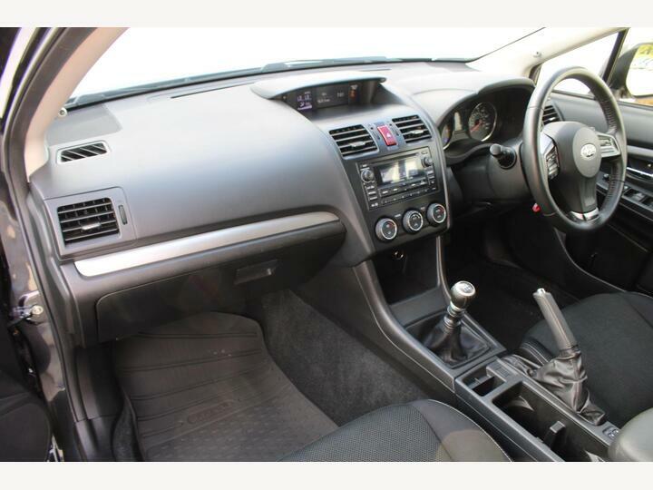 Subaru XV Se 2.0 Tdi 4 Green #15