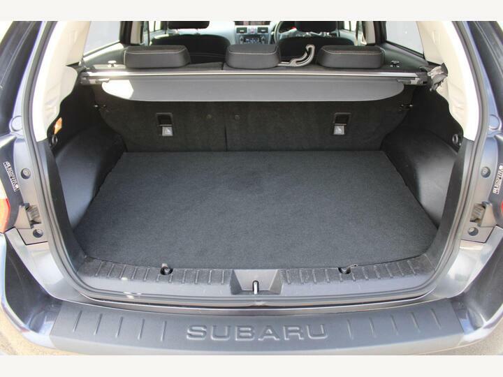 Subaru XV Se 2.0 Tdi 4 Green #28