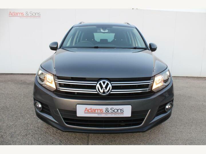 Volkswagen Tiguan 2.0 Tdi Bluemotion Tech Match 4Wd Euro 5 Ss Grey #3