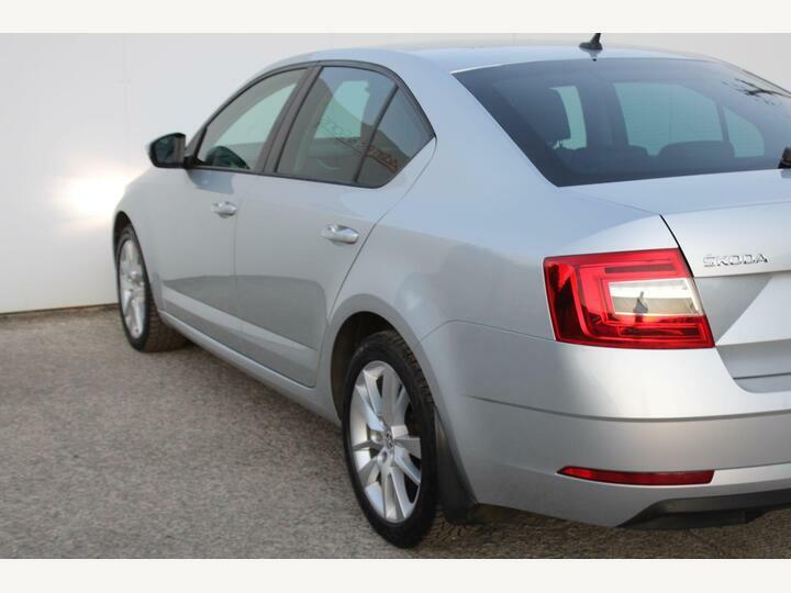 Skoda Octavia 2.0 Tdi Se L Euro 6 Ss Silver #6