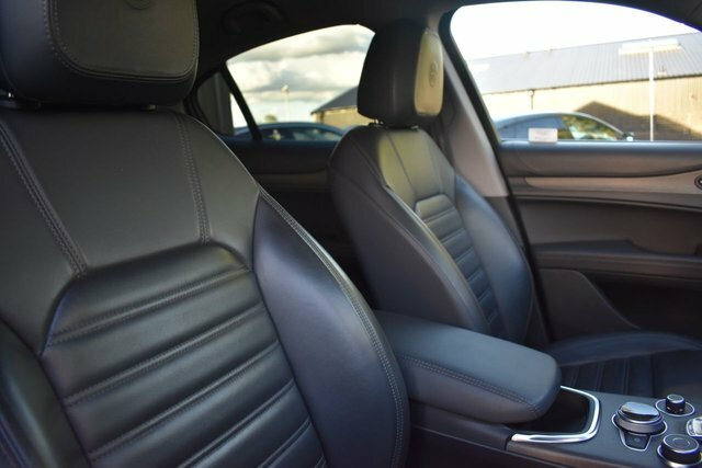 Alfa Romeo Stelvio Veloce Black #9
