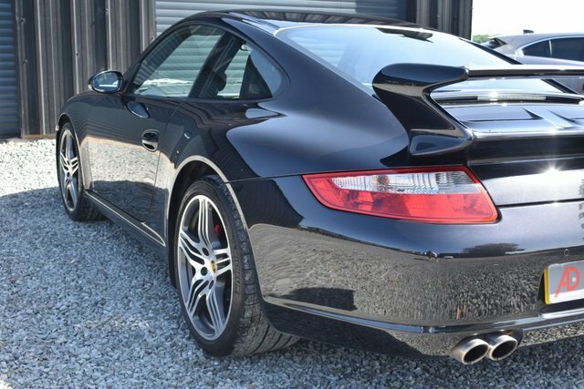 Porsche 911 997 Carrera 4S Black #22
