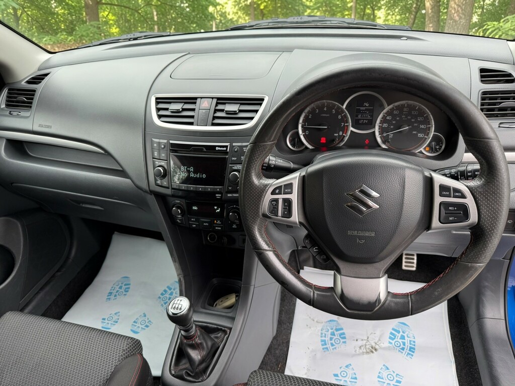 Suzuki Swift Sport White #15