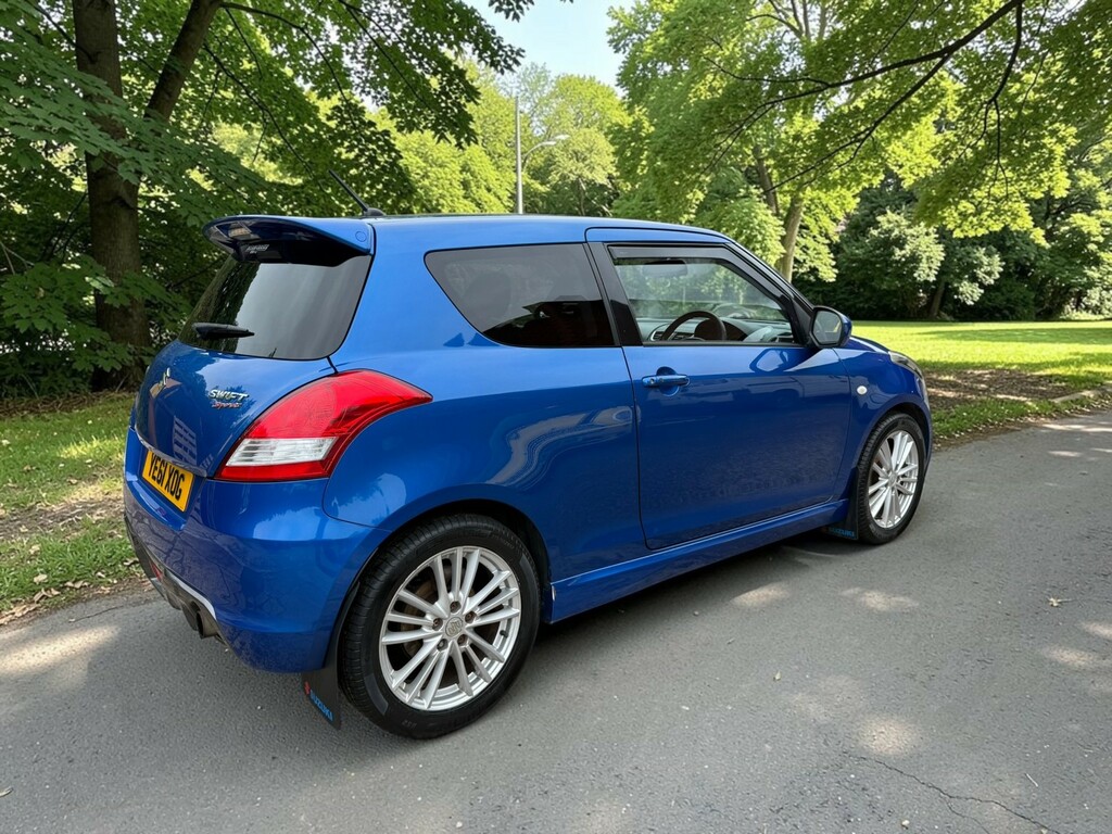 Suzuki Swift Sport White #13