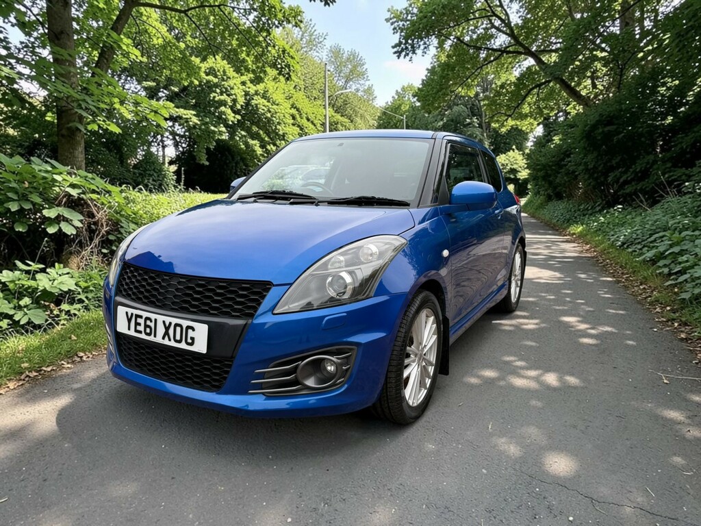 Suzuki Swift Sport White #5