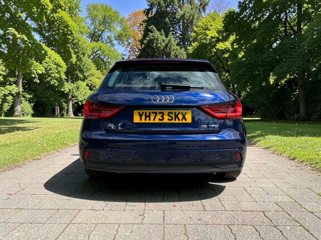 Audi A1 1.0 Tfsi 25 Technik Blue #5