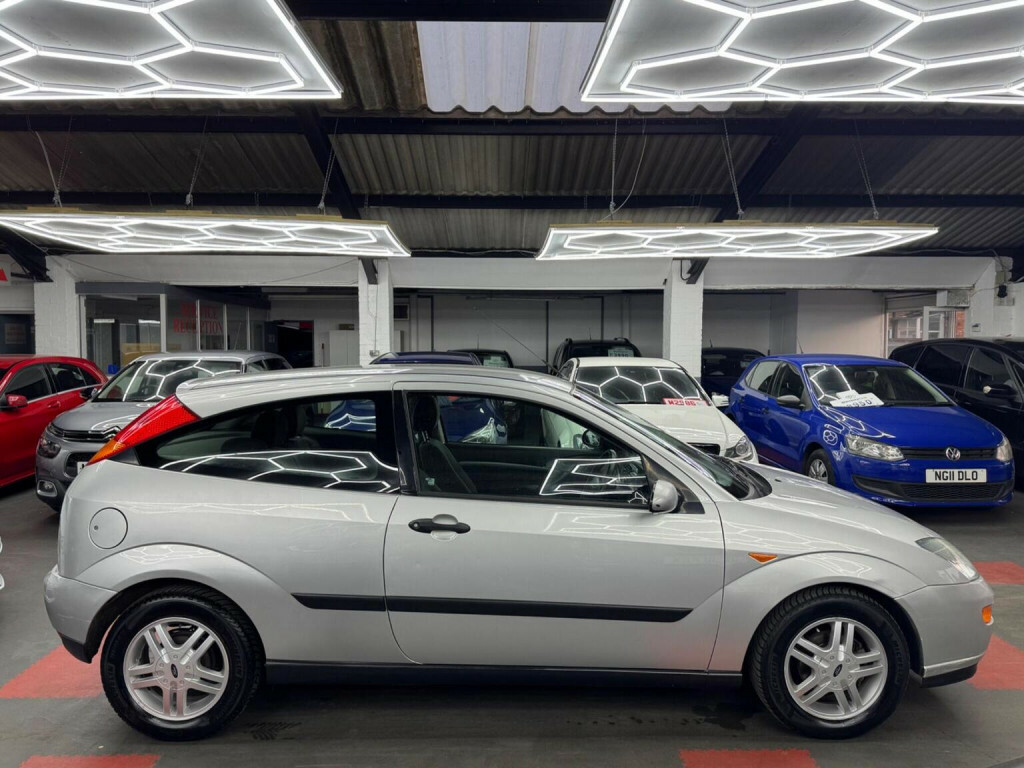 Ford Focus 1.6I 16V Zetec Silver #16