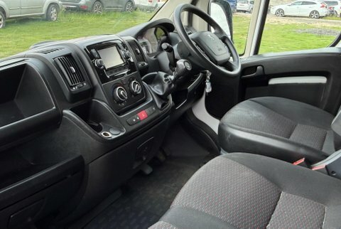 Peugeot Boxer Mpv White #19