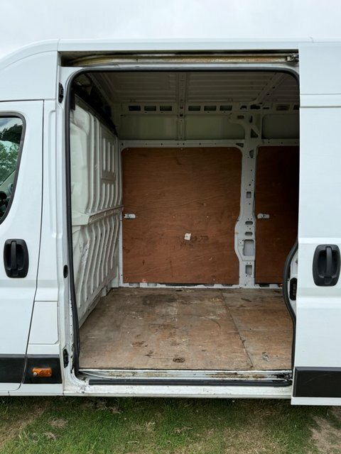 Peugeot Boxer Mpv White #30