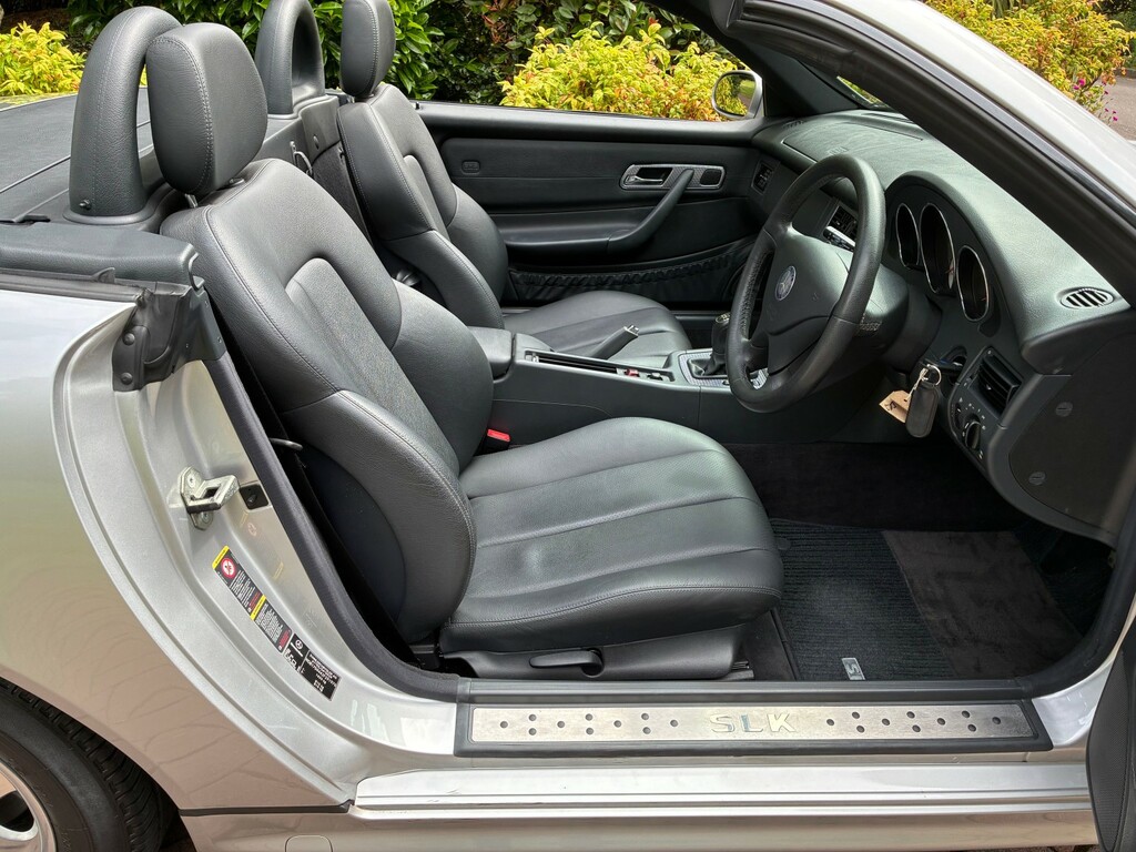 Mercedes-Benz SLK 200 Kompressor Silver #8