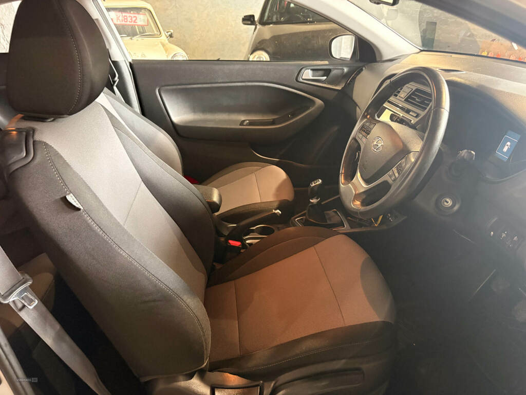Hyundai I20 1.2 Sport SE15GZV Silver #6