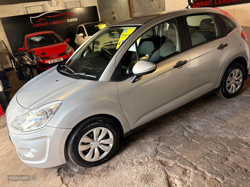 Citroen C3 1.1I Vt Silver #4