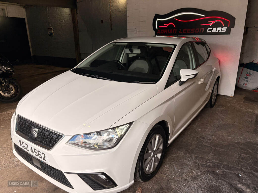 Seat Ibiza 1.0 Tsi 95 Se Technology KGZ4562 White