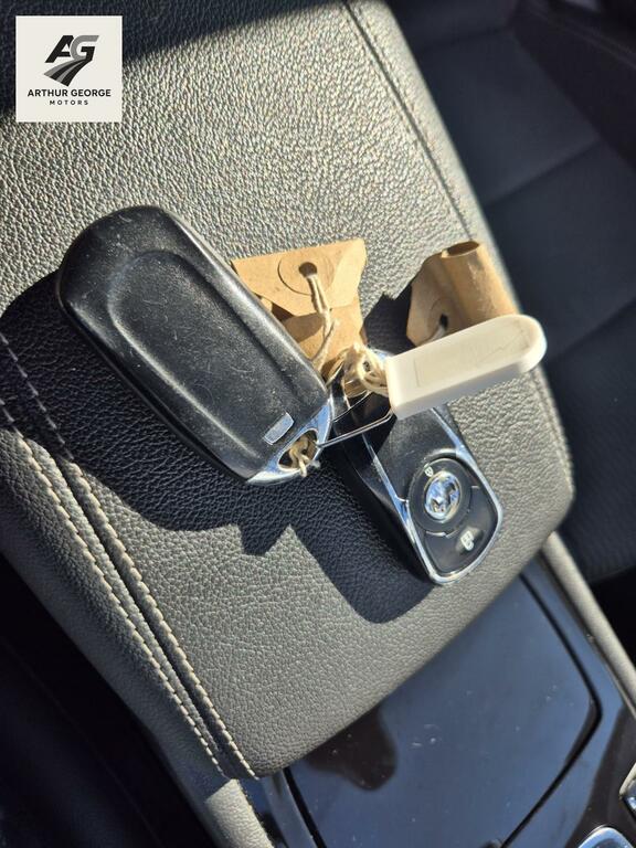 Vauxhall Insignia Silver #29
