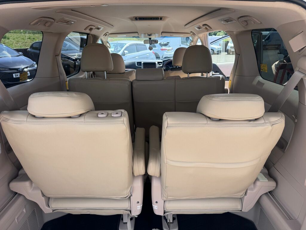 Toyota Alphard White Ptrl , 2.4C , 7 Seat , 201414 Reg , Ul White #16