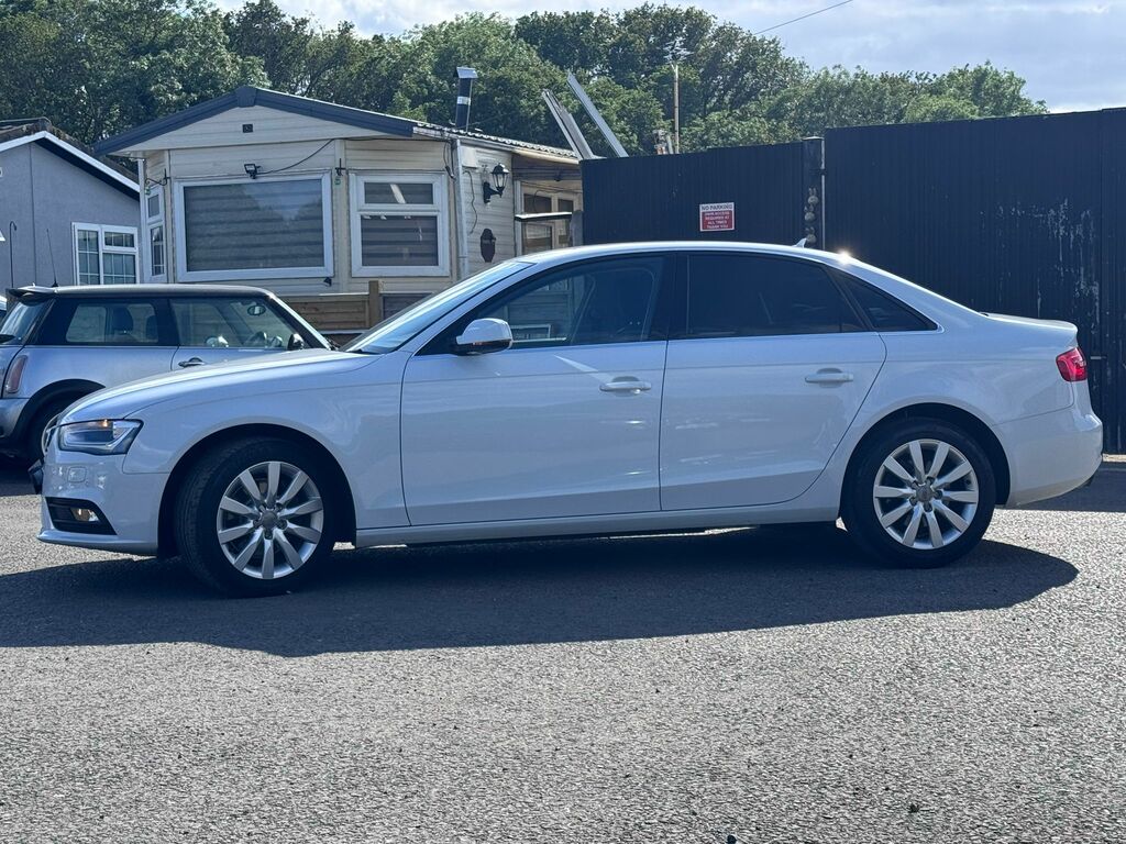 Audi A4 Saloon White #4