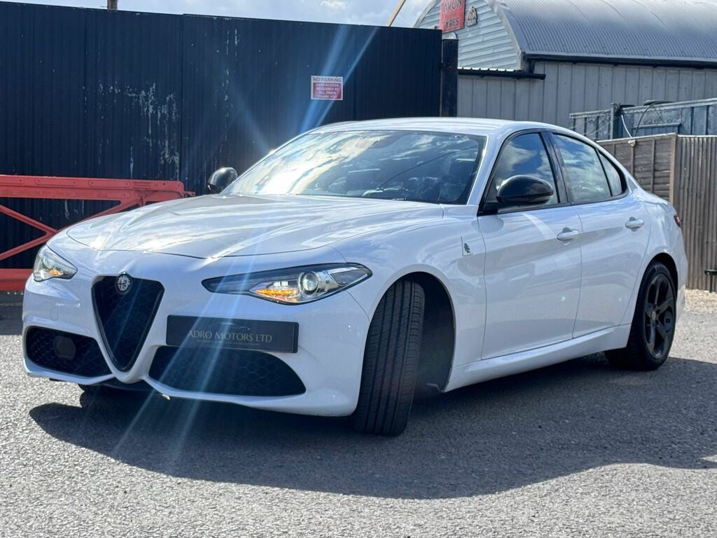 Alfa Romeo Giulia Saloon White #3
