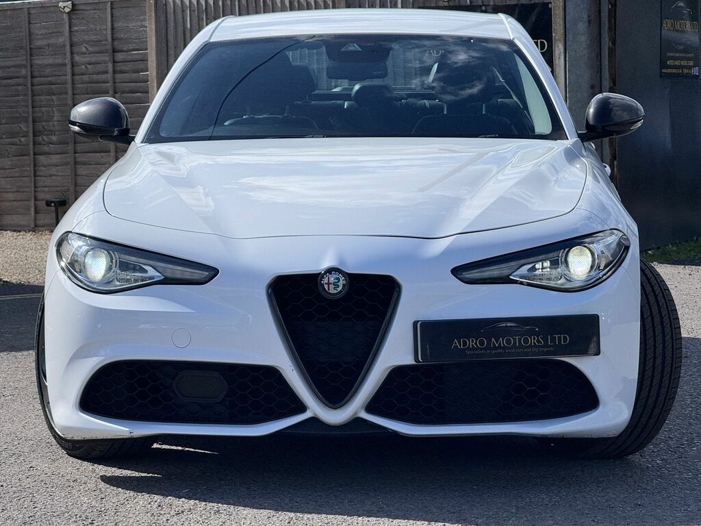 Alfa Romeo Giulia Saloon White #5