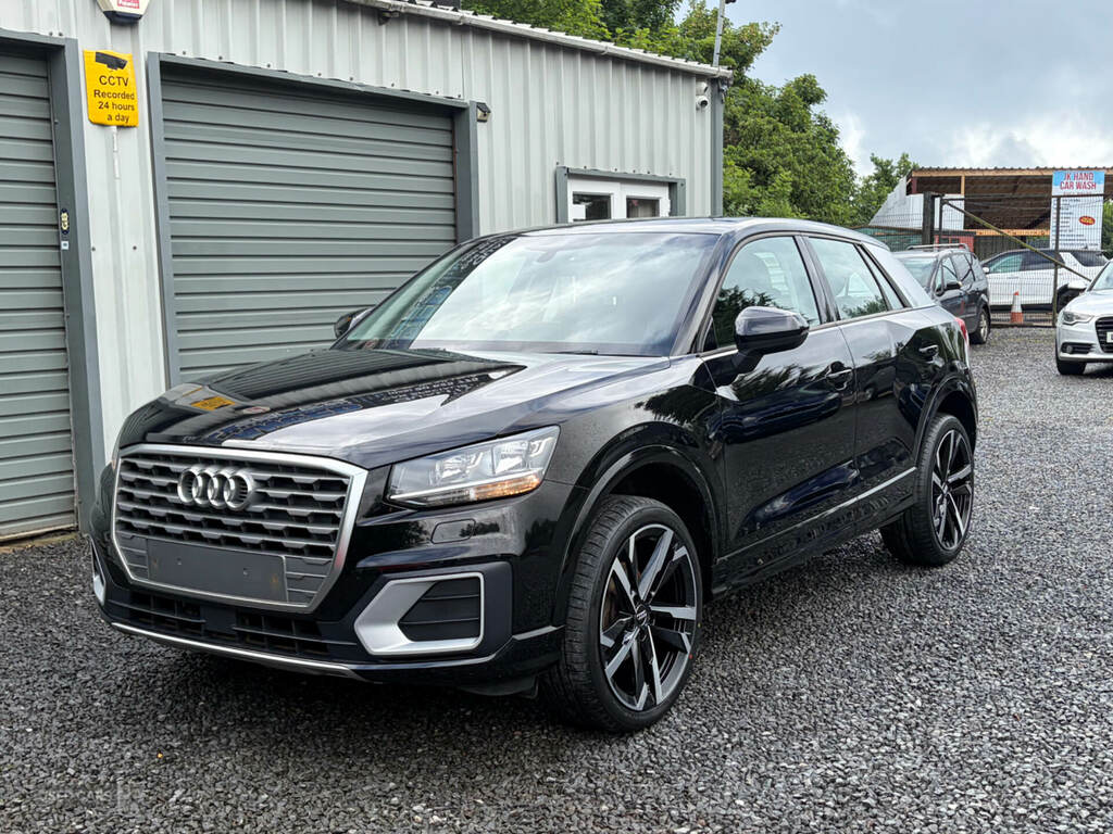 Audi Q2 30 Tdi Sport ST68YNO Black #2