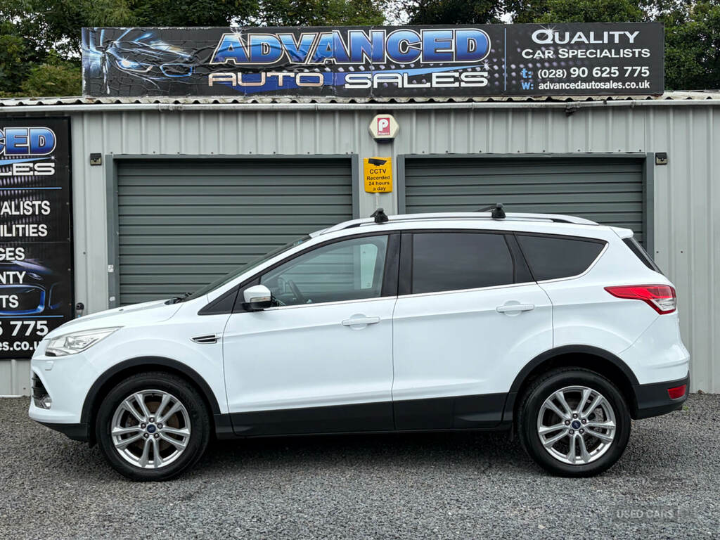 Ford Kuga 2.0 Tdci Titanium X 2Wd White #4