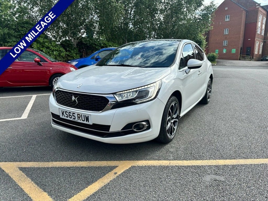 DS DS 4 2L Prestige White #3