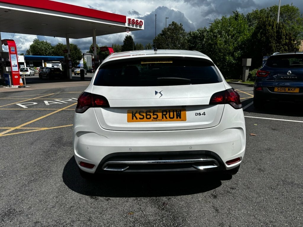 DS DS 4 2L Prestige White #6