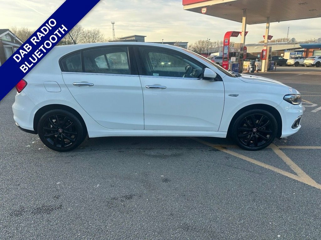 Fiat Tipo 1.4L Lounge White #4