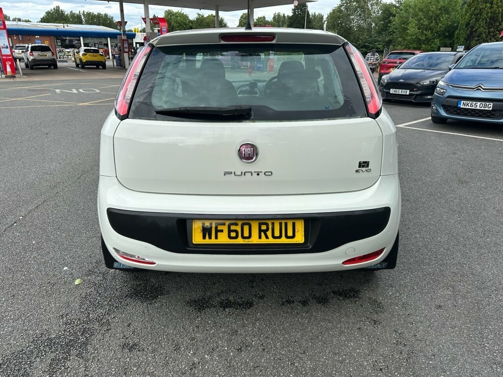 Fiat Punto Evo Evo 1.4 Dynamic Dualogic Euro 5 Ss White #4