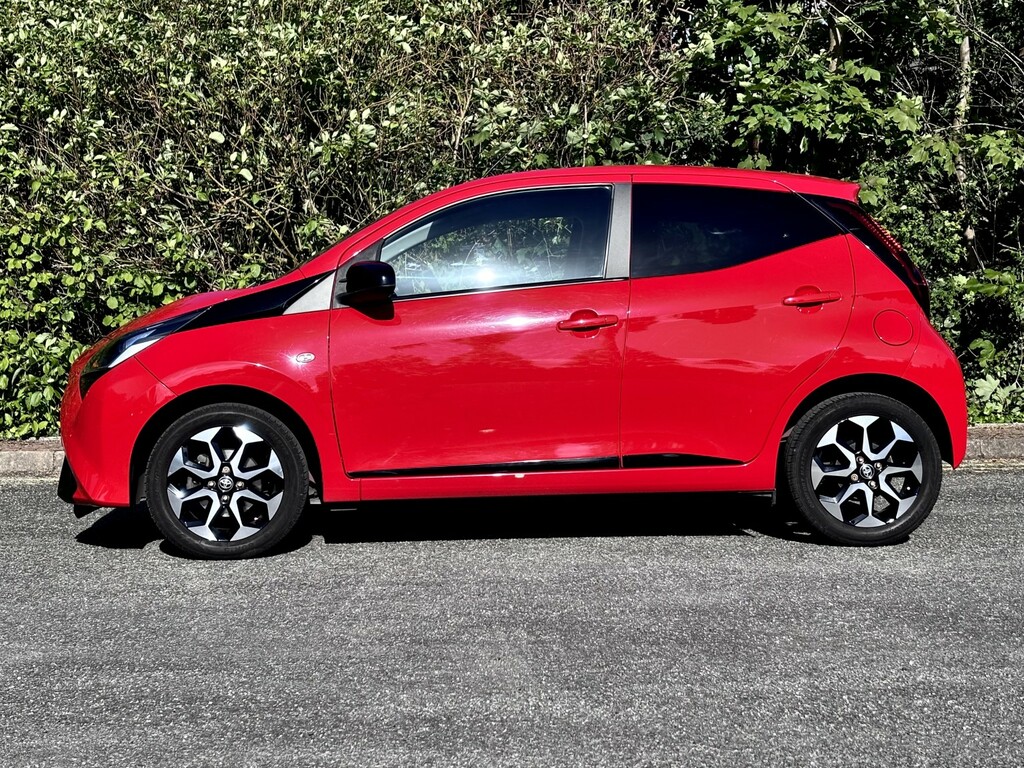 Toyota Aygo 1.0 Vvt-i X-trend 201919 FN19UCX Red #5