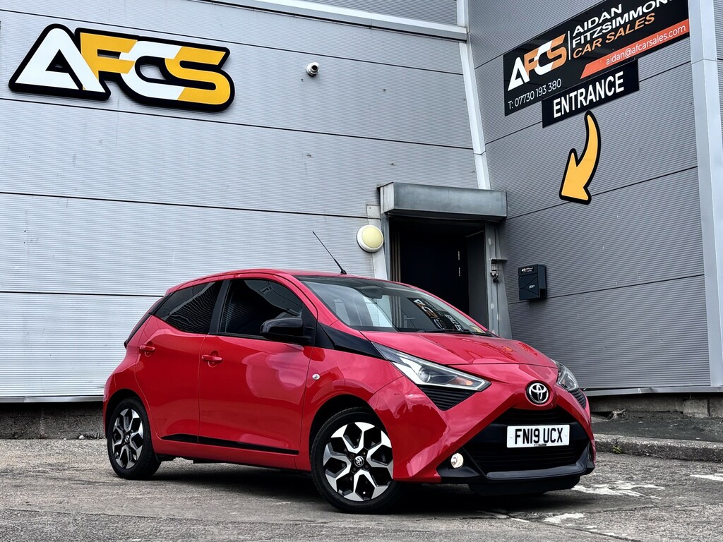 Toyota Aygo 1.0 Vvt-i X-trend 201919 FN19UCX Red