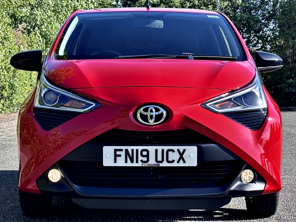 Toyota Aygo 1.0 Vvt-i X-trend 201919 FN19UCX Red #6