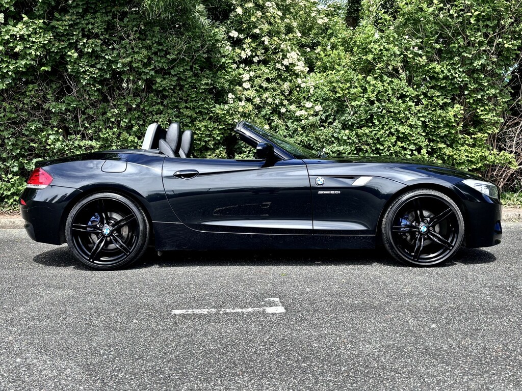 BMW Z4 2.0 Z4 Sdrive20i M Sport Roadster 201262 YB62FMV Black #4